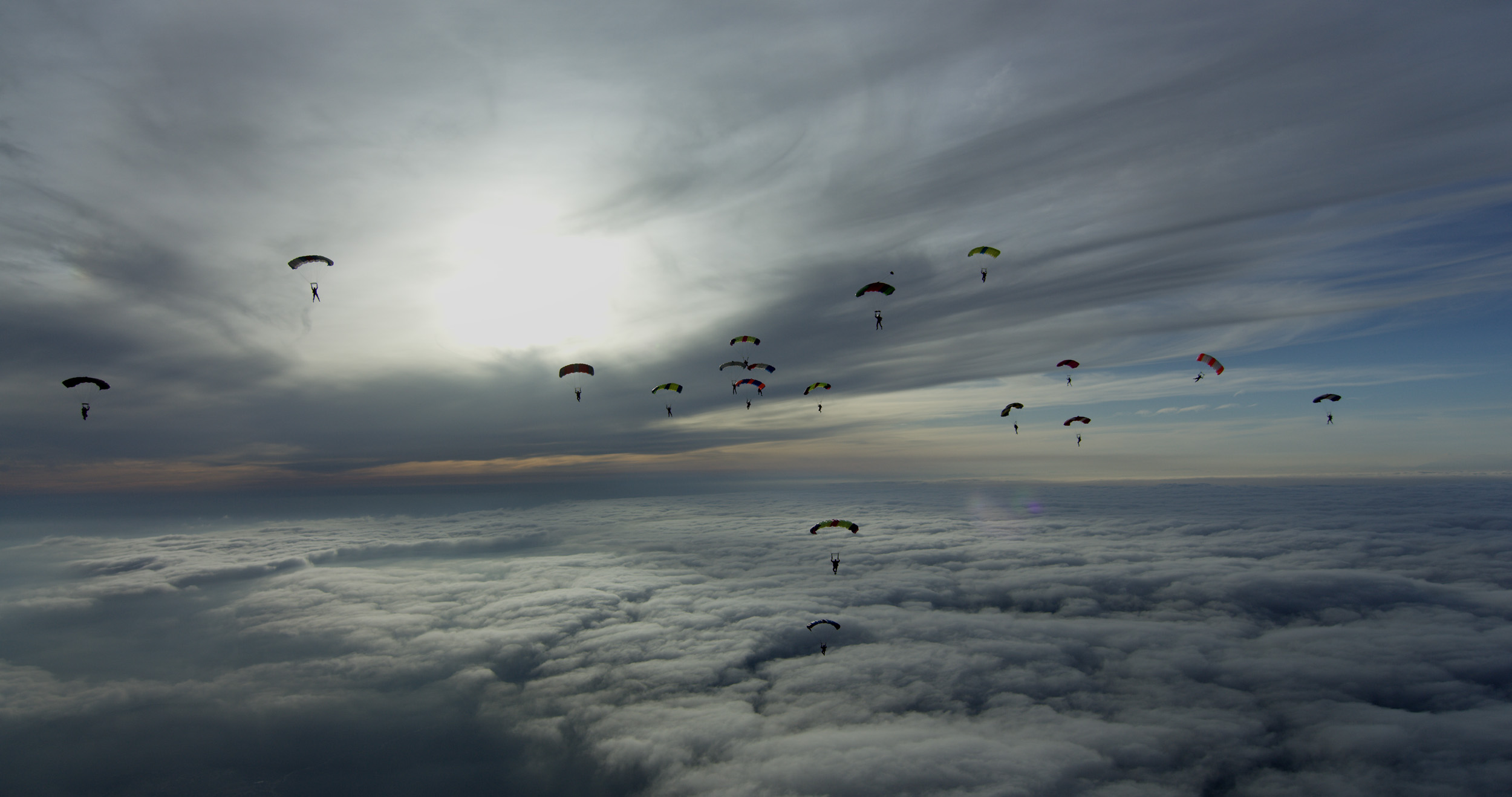 Experienced skydivers, ready for film action